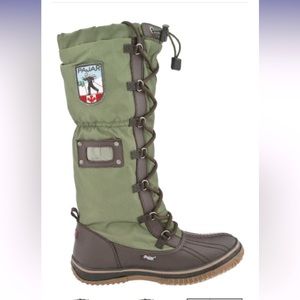 Women’s Pajar waterproof snow boots